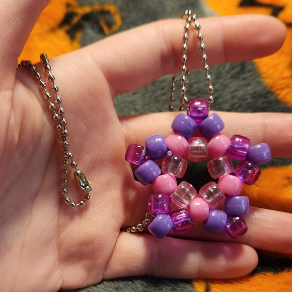 Star necklace - Picture 2 of 4